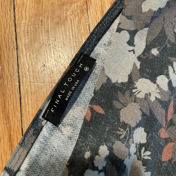 Final Touch Comfy Gray and Peach and White Flowy Tank Top Jumpsuit - Size M - Picture 3 of 4